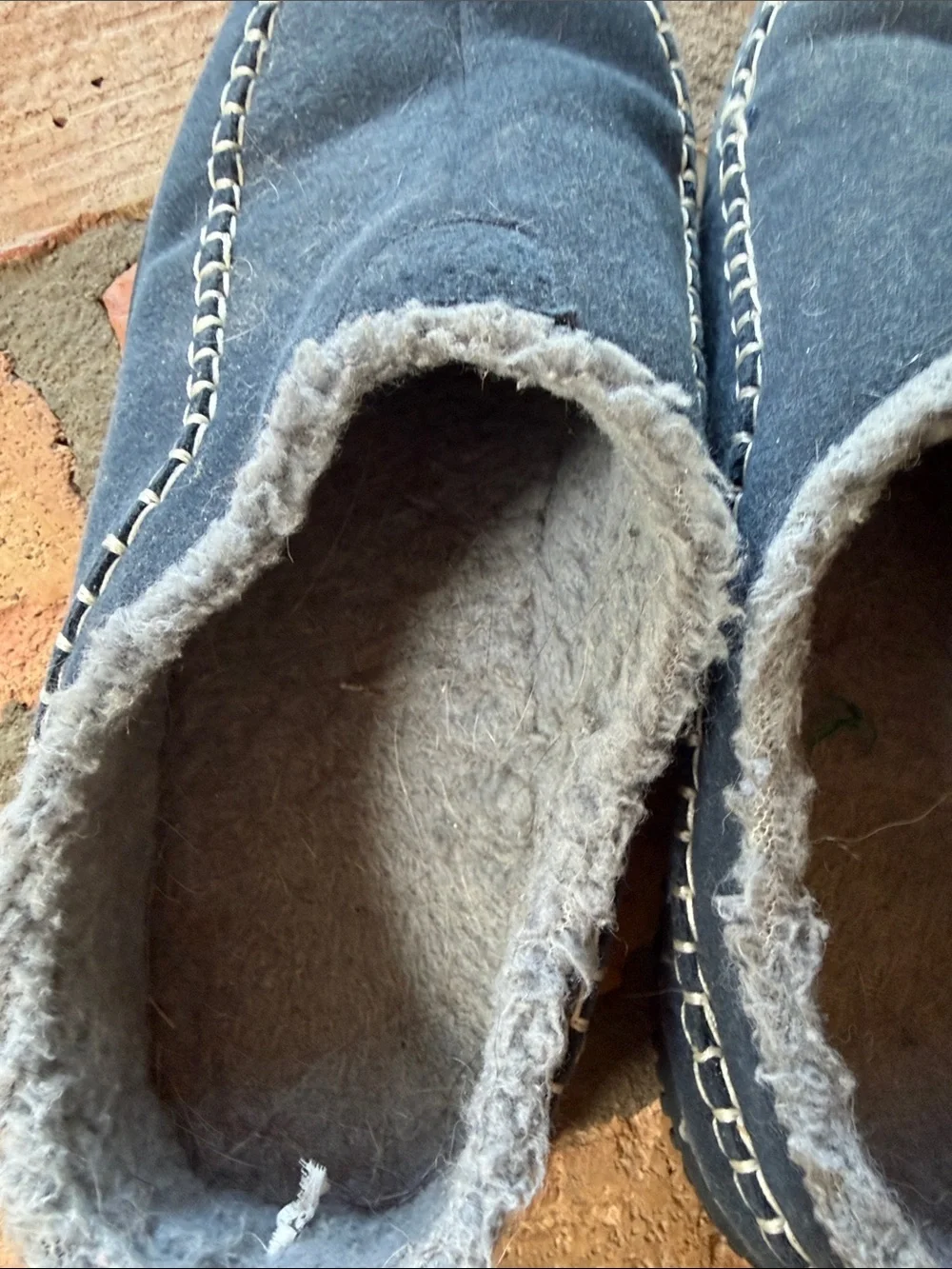 Men's Grey Fleece-Lined Slip-On Mocs